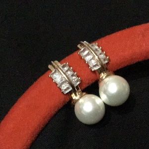 Fashion gold plated/pearl earrings